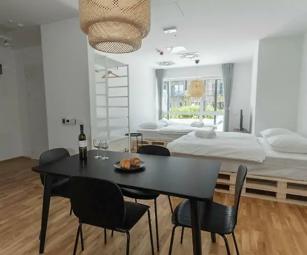 Casa de hóspedes Pearl 3*